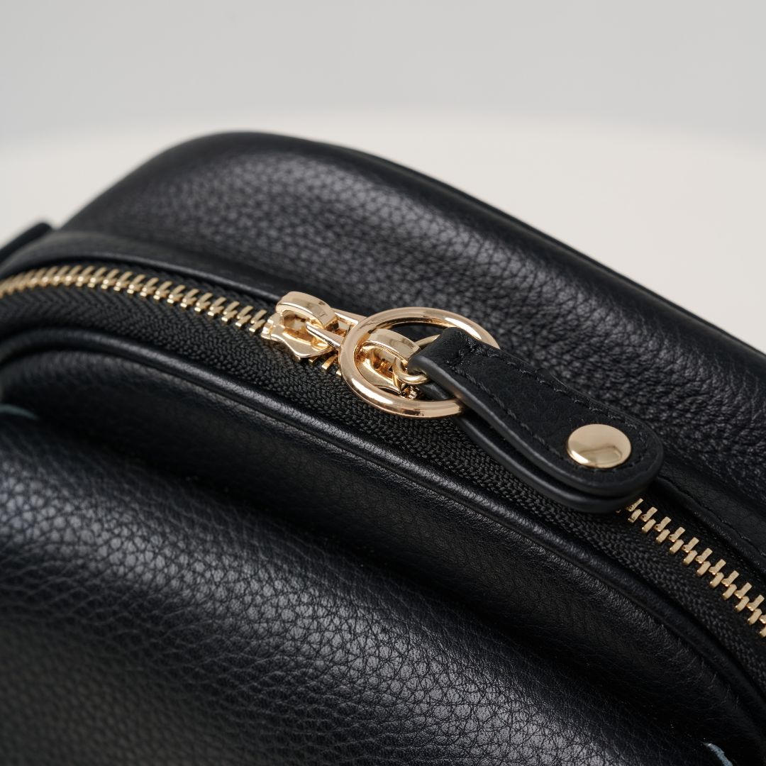 Laipan - Leather Crossbody Bag