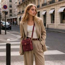 #color_burgundy_suede