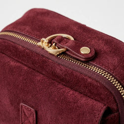 #color_burgundy_suede