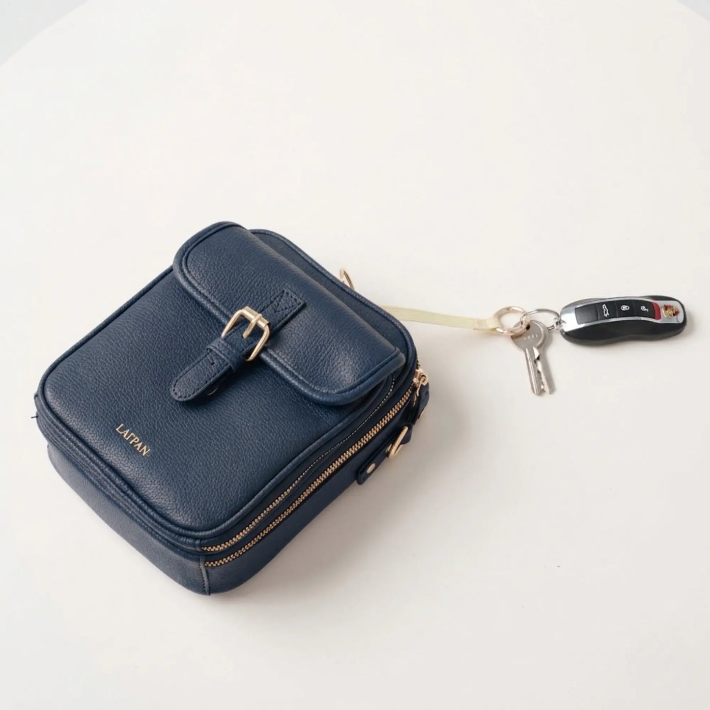 #color_navy